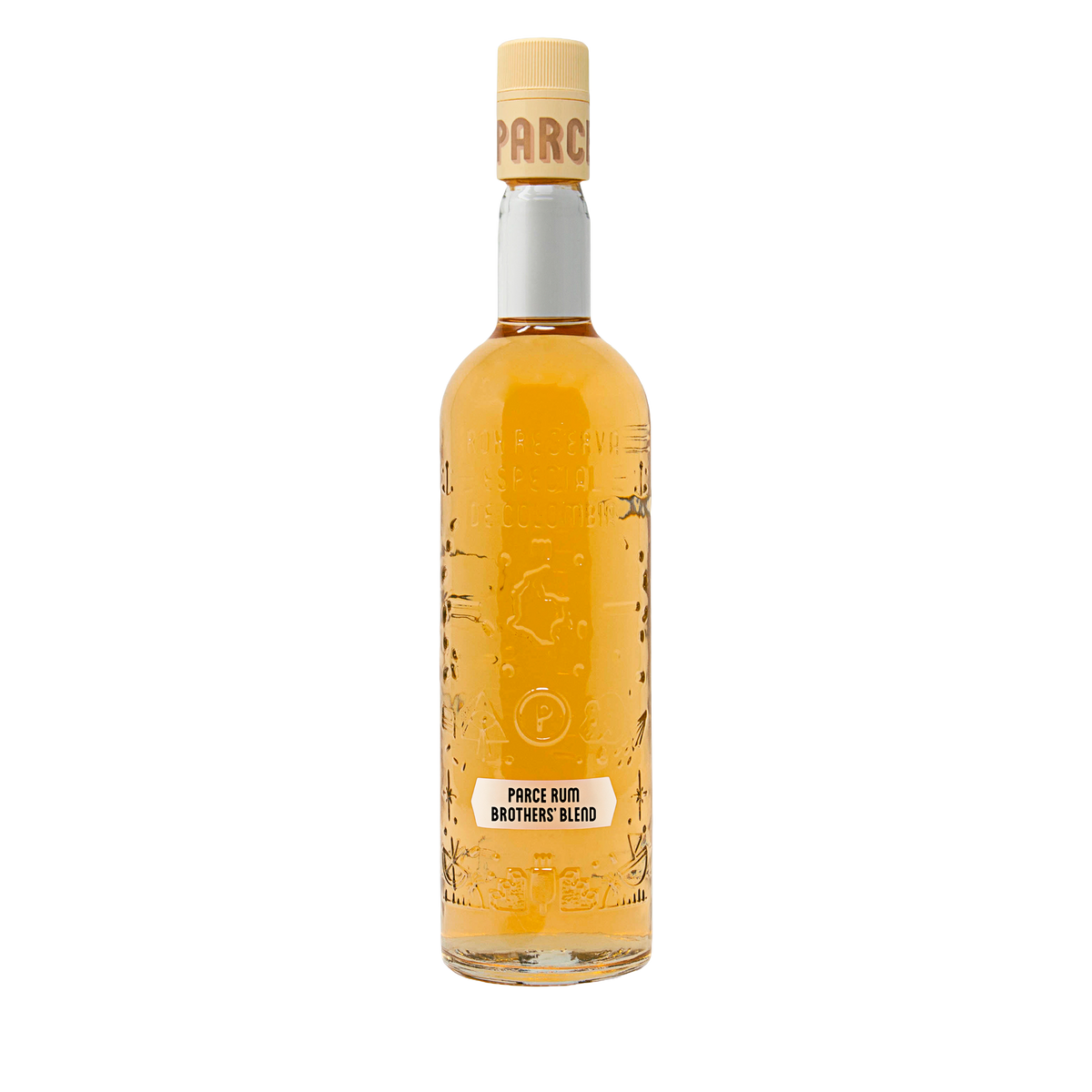 Botella de Brothers' Blend con ron dorado, etiqueta frontal y sello Parce Rum